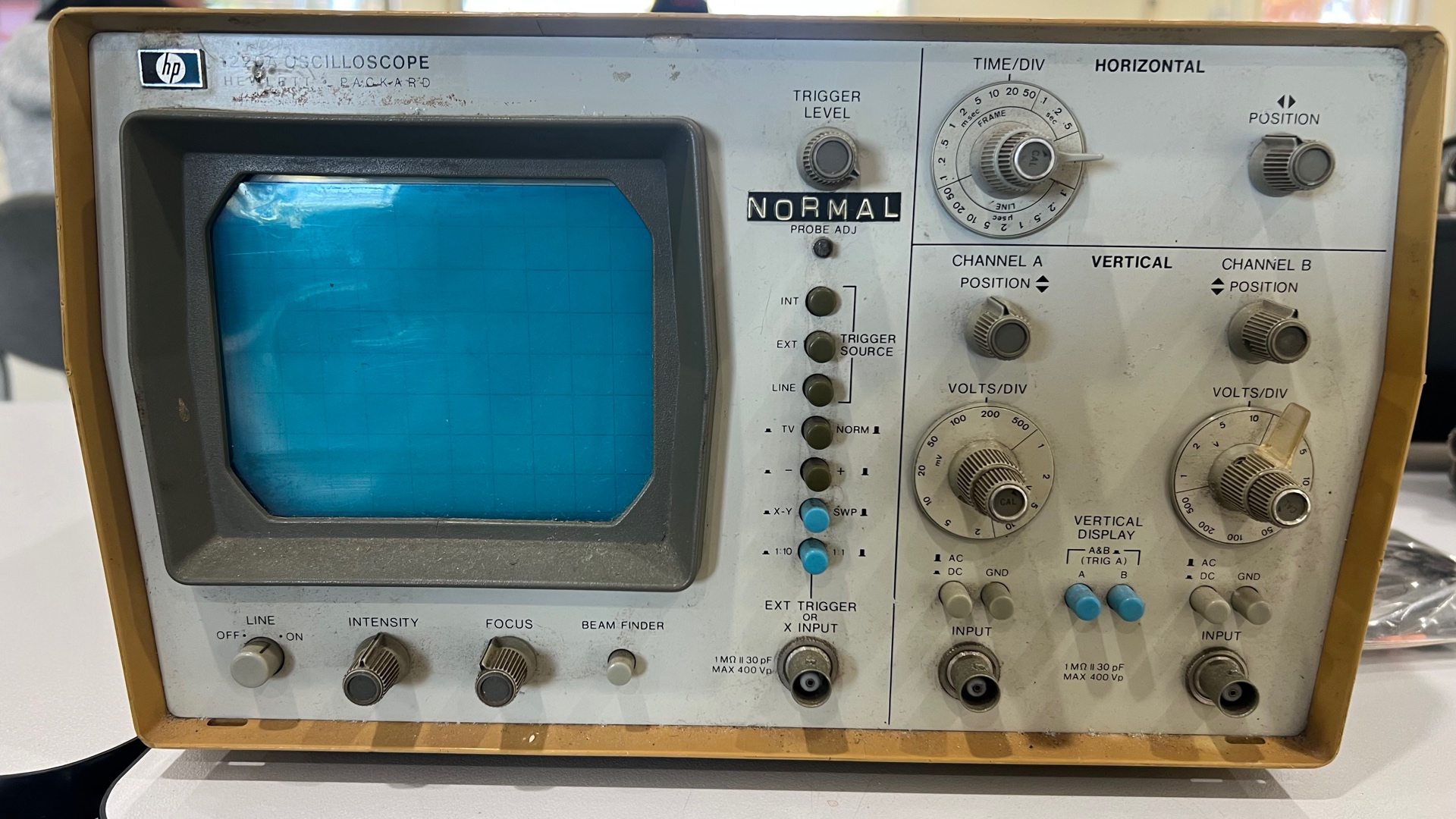 HP 1220A Oscilloscope